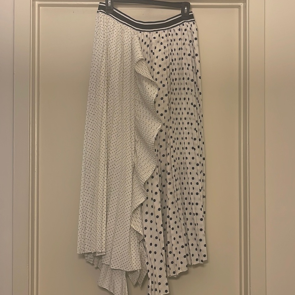 MIDI Pleated Skirt